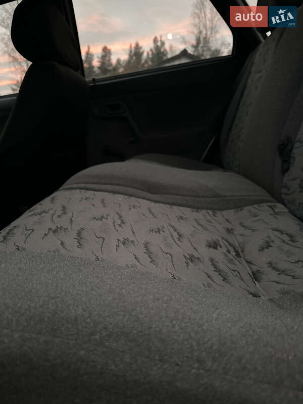 Хэтчбек ВАЗ / Lada 2112 2007 в Заречном фото 22 Хэтчбек ВАЗ / Lada 2112 2007 в Заречном