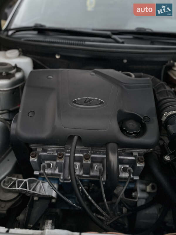 Хэтчбек ВАЗ / Lada 2112 2007 в Заречном фото 31 Хэтчбек ВАЗ / Lada 2112 2007 в Заречном