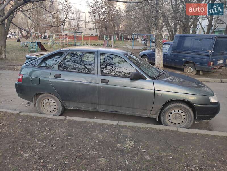 Хэтчбек ВАЗ / Lada 2112 2008 в Херсоне