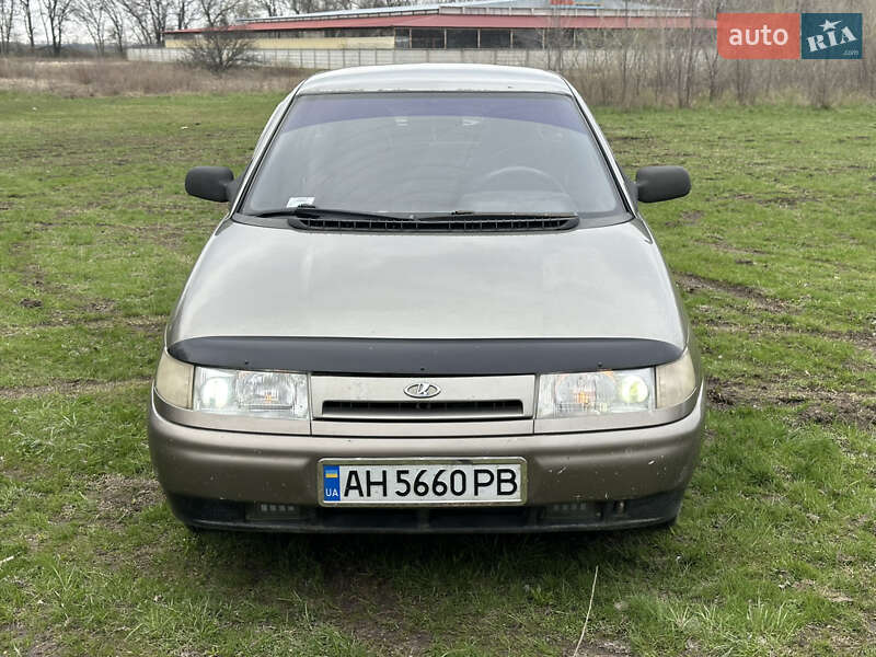 Хэтчбек ВАЗ 2112 2002 в 