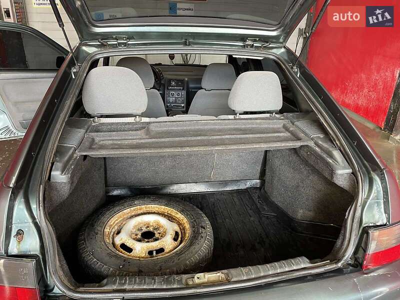 Хэтчбек ВАЗ / Lada 2112 2008 в Сумах