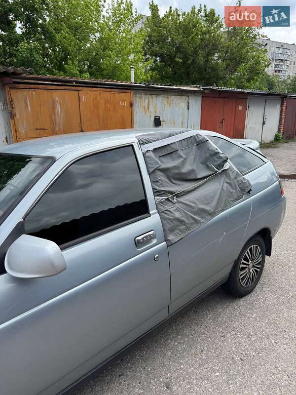 Хэтчбек ВАЗ / Lada 2112 2008 в Харькове