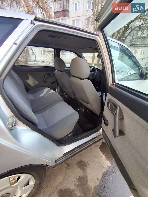 Хетчбек ВАЗ / Lada 2112 2008 в Луцьку