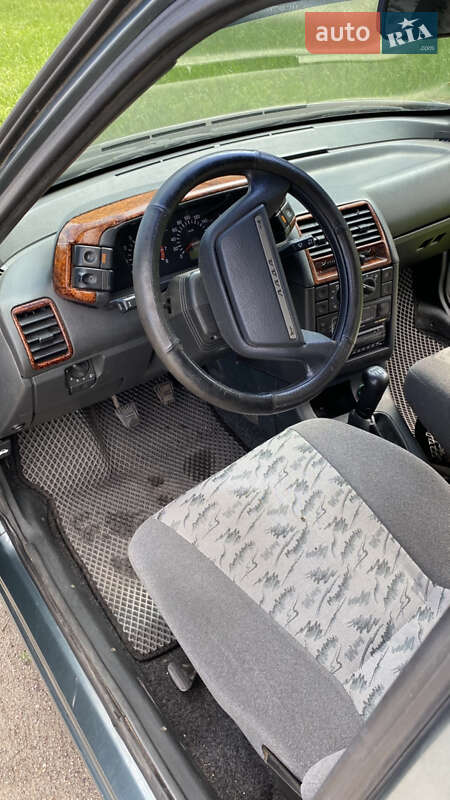 Хэтчбек ВАЗ / Lada 2112 2006 в Долинской