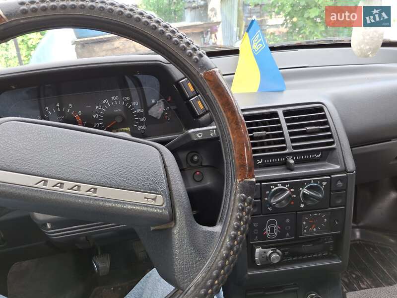 Хэтчбек ВАЗ / Lada 2112 2008 в Коростене
