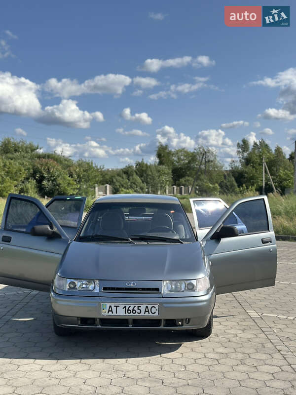 Хэтчбек ВАЗ / Lada 2112 2005 в Ивано-Франковске