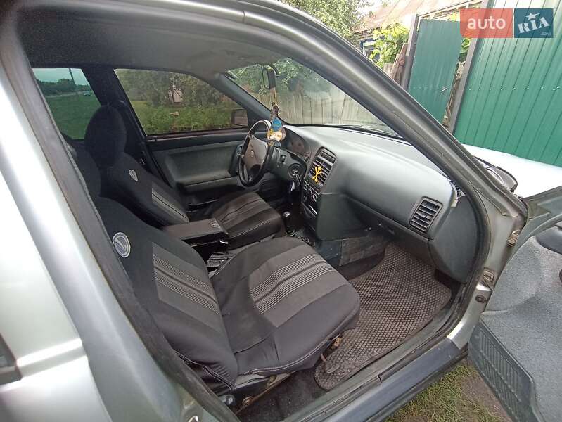 Хетчбек ВАЗ / Lada 2112 2008 в Сумах