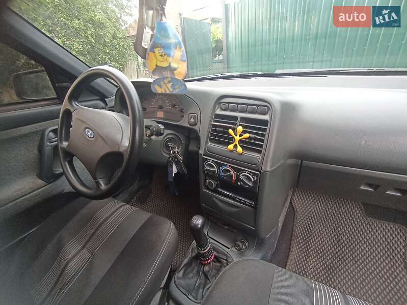 Хетчбек ВАЗ / Lada 2112 2008 в Сумах