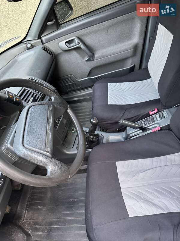 Хэтчбек ВАЗ / Lada 2112 2006 в Ужгороде