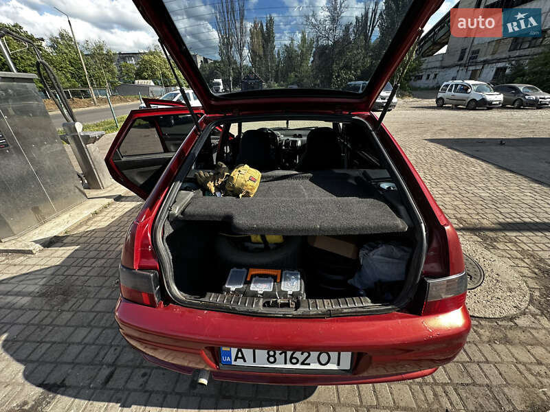 Хэтчбек ВАЗ / Lada 2112 2007 в Доброполье
