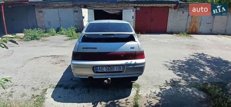 Хэтчбек ВАЗ / Lada 2112 2007 в Днепре