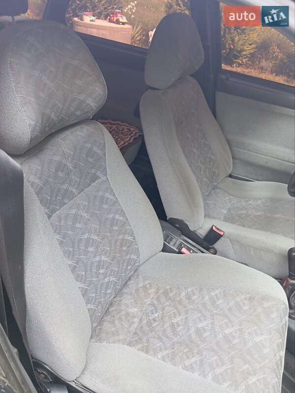 Хэтчбек ВАЗ / Lada 2112 2005 в Межгорье