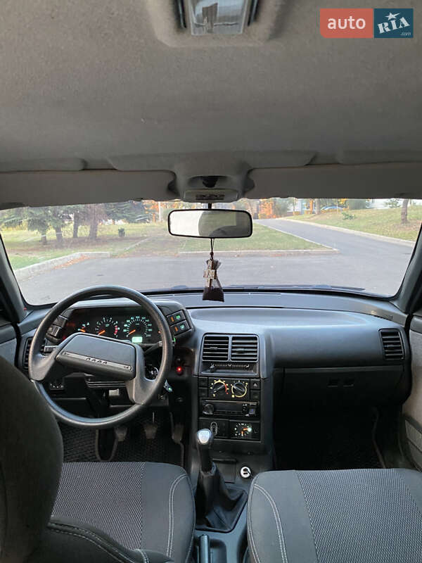 Хэтчбек ВАЗ / Lada 2112 2006 в Краматорске