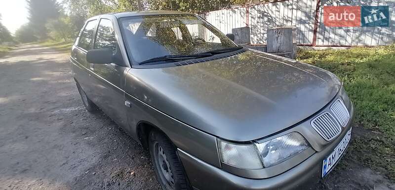 Хэтчбек ВАЗ / Lada 2112 2002 в Староконстантинове