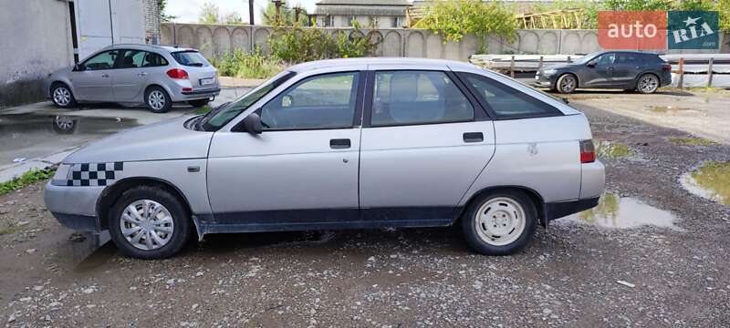 Хэтчбек ВАЗ / Lada 2112 2007 в Львове