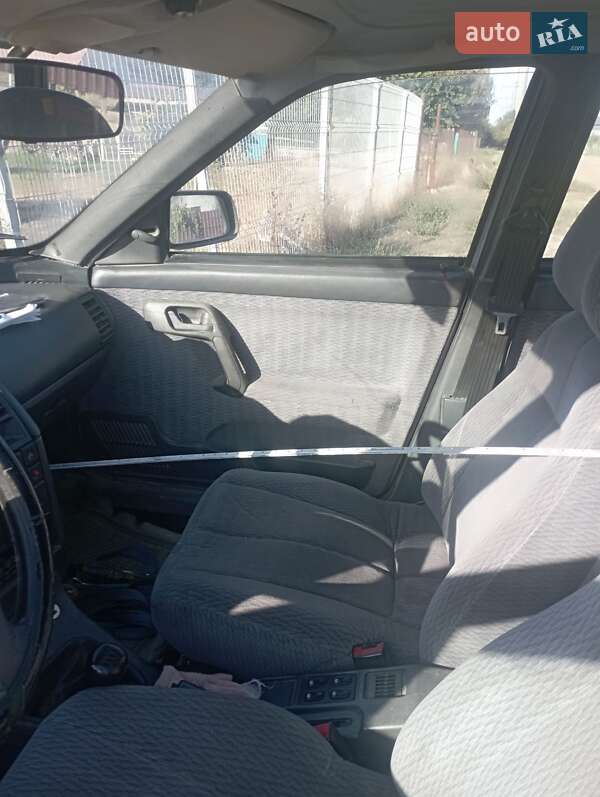 Хэтчбек ВАЗ / Lada 2112 2003 в Черноморске