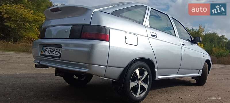 Хэтчбек ВАЗ / Lada 2112 2002 в Днепре