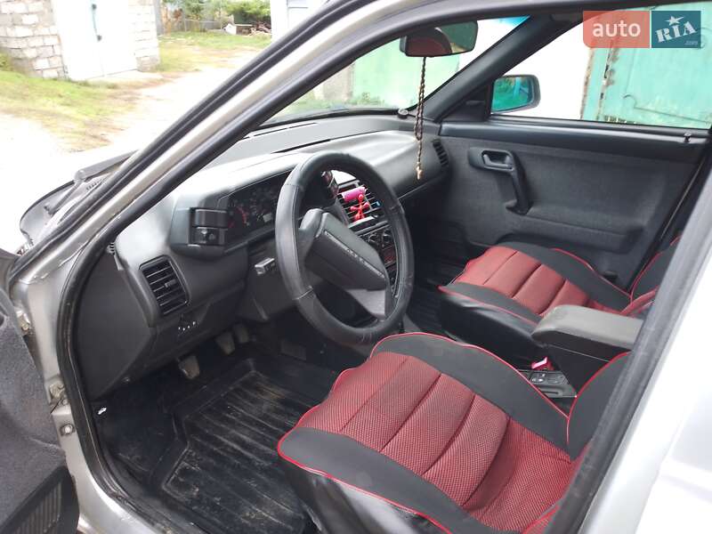 Хетчбек ВАЗ / Lada 2112 2004 в Томашполі