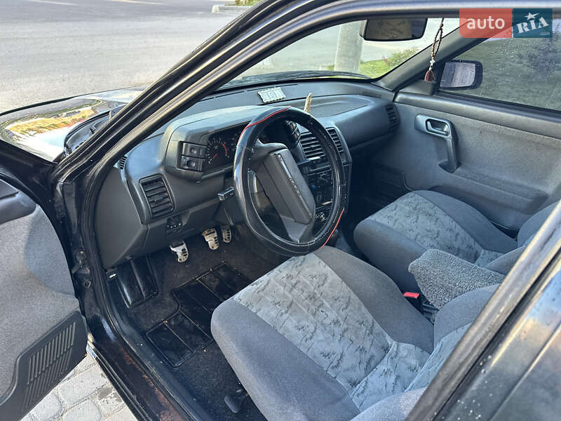 Хэтчбек ВАЗ / Lada 2112 2006 в Тернополе