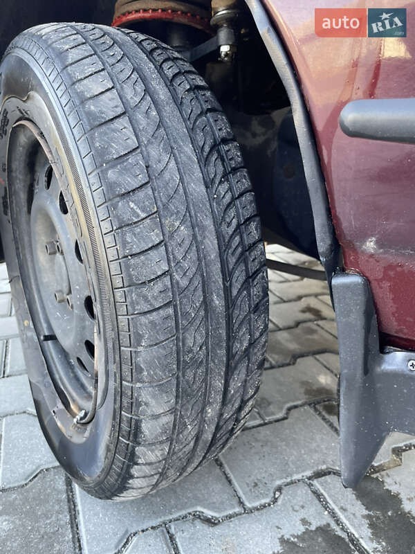 Хэтчбек ВАЗ / Lada 2112 2008 в Виннице