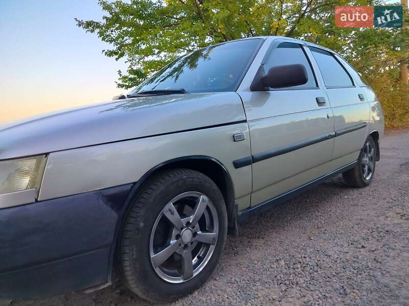 Хэтчбек ВАЗ / Lada 2112 2006 в Белгороде-Днестровском