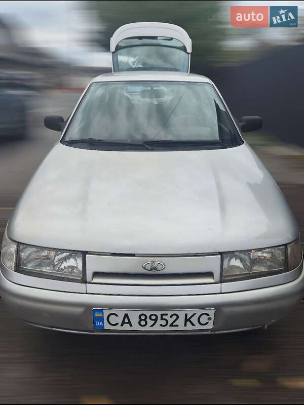 Хэтчбек ВАЗ / Lada 2112 2006 в Черкассах