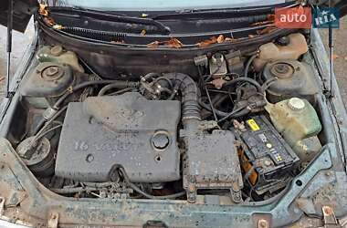 Хэтчбек ВАЗ 2112 2008 в 