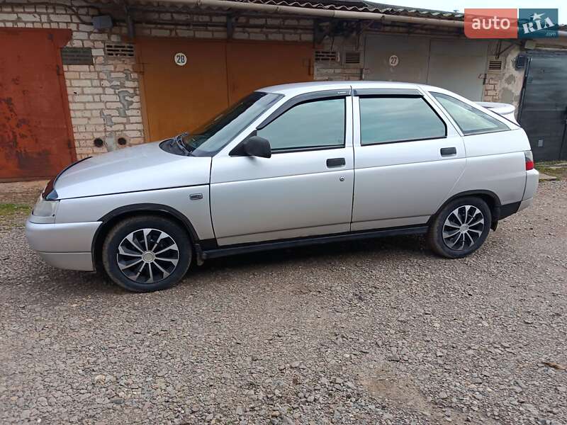 Хетчбек ВАЗ / Lada 2112 2008 в Кривому Розі фото 2 Хетчбек ВАЗ / Lada 2112 2008 в Кривому Розі