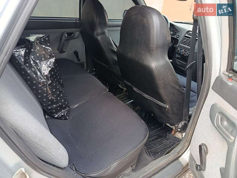 Хетчбек ВАЗ / Lada 2112 2008 в Кривому Розі фото 26 Хетчбек ВАЗ / Lada 2112 2008 в Кривому Розі