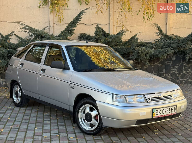 Хетчбек ВАЗ / Lada 2112 2007 в Рівному фото 2 Хетчбек ВАЗ / Lada 2112 2007 в Рівному