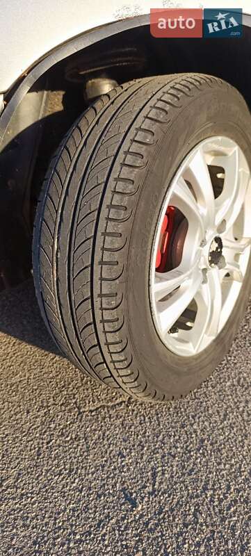 Хэтчбек ВАЗ / Lada 2112 2005 в Виннице фото 15 Хэтчбек ВАЗ / Lada 2112 2005 в Виннице