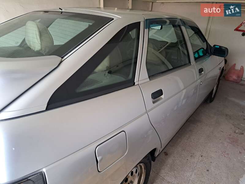 Хэтчбек ВАЗ / Lada 2112 2006 в Херсоне