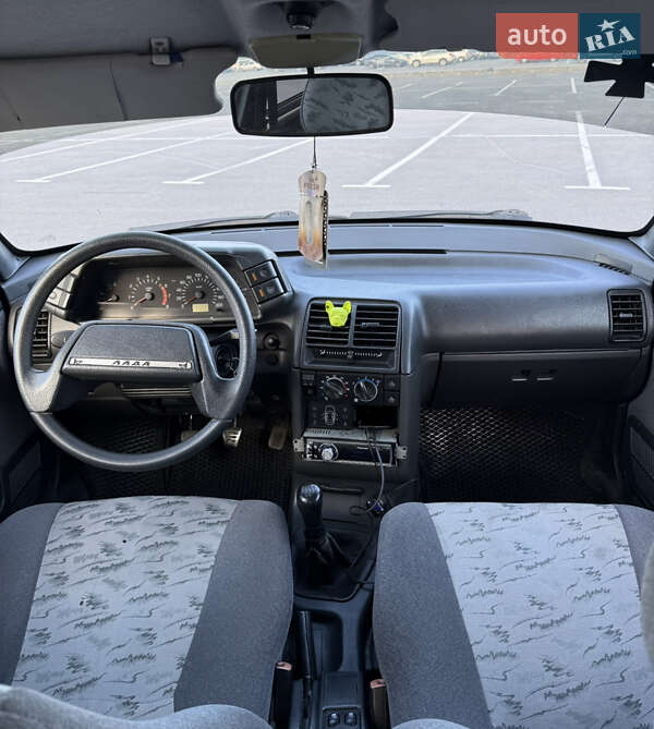 Хетчбек ВАЗ / Lada 2112 2007 в Дніпрі фото 6 Хетчбек ВАЗ / Lada 2112 2007 в Дніпрі