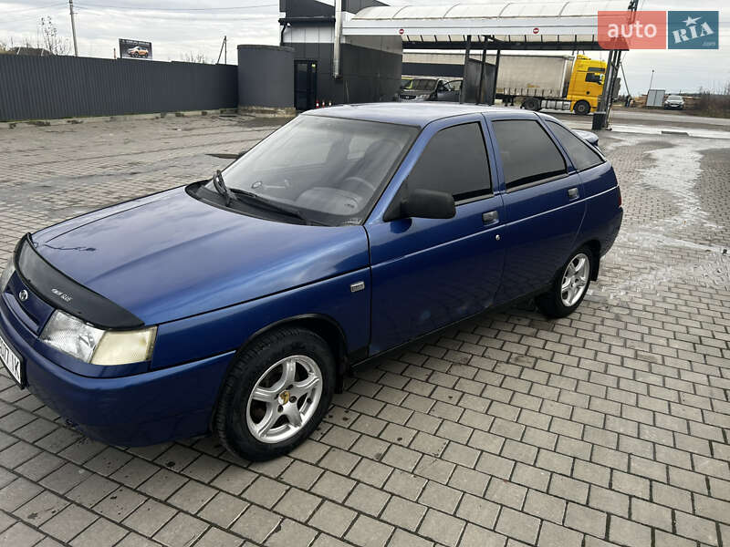 Хетчбек ВАЗ / Lada 2112 2003 в Івано-Франківську