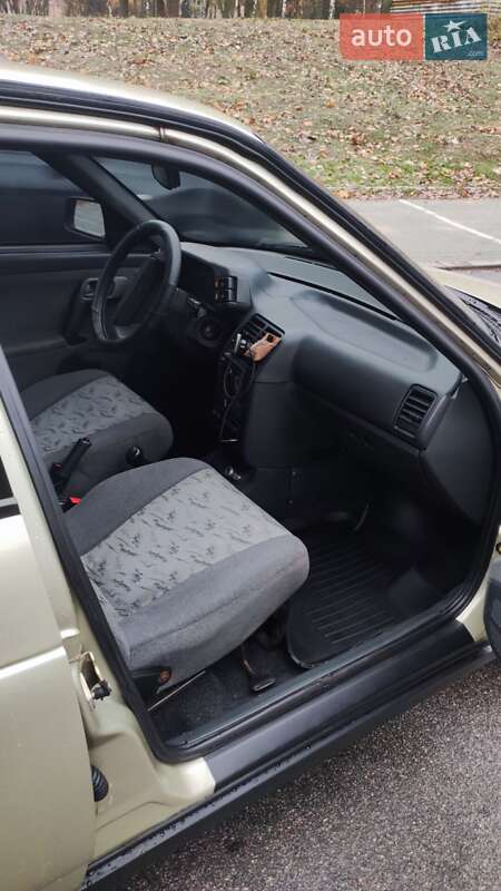 Хэтчбек ВАЗ / Lada 2112 2005 в Запорожье фото 15 Хэтчбек ВАЗ / Lada 2112 2005 в Запорожье