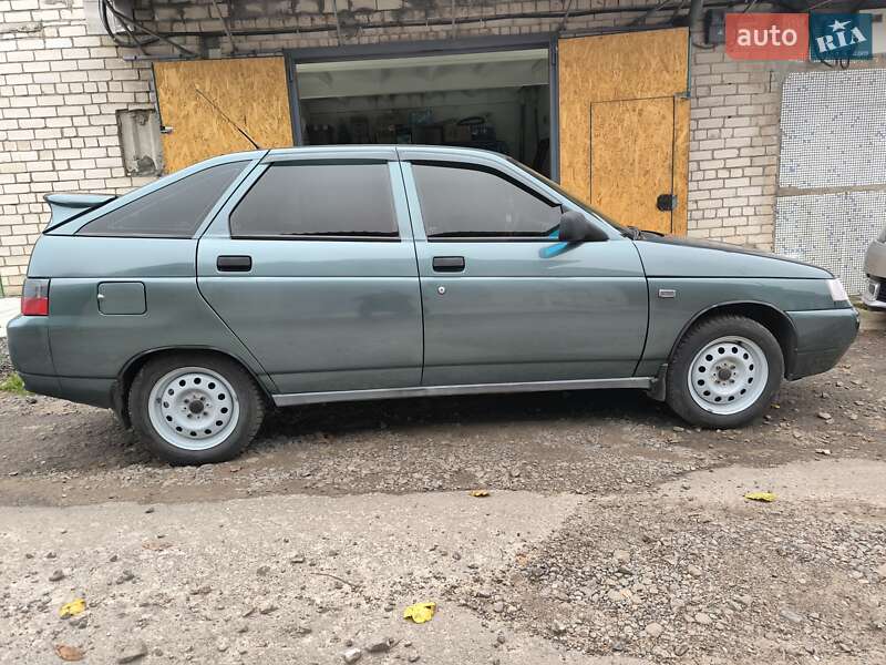 Хетчбек ВАЗ / Lada 2112 2007 в Южноукраїнську