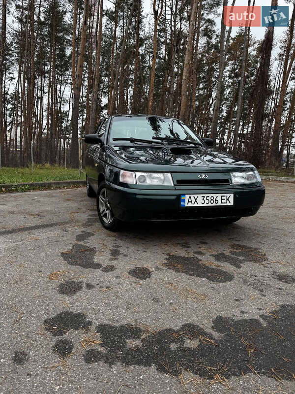 Хэтчбек ВАЗ / Lada 2112 2002 в Харькове