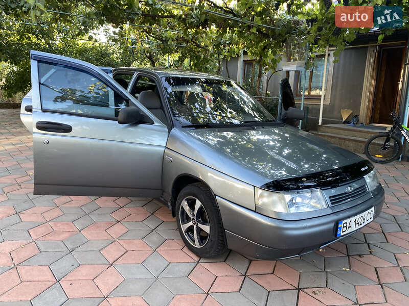 Хэтчбек ВАЗ / Lada 2112 2012 в Первомайске