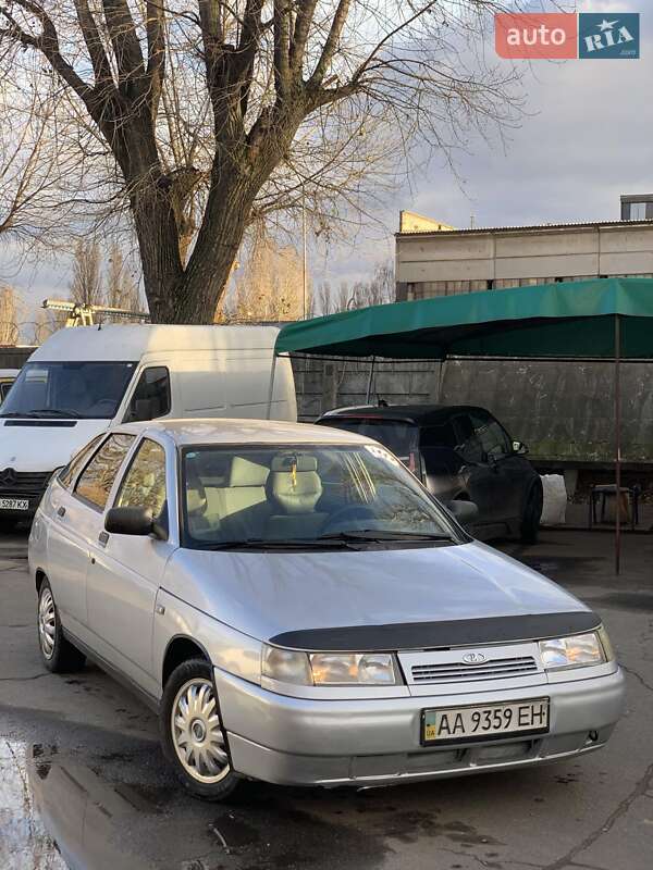 Хэтчбек ВАЗ / Lada 2112 2007 в Киеве фото Хэтчбек ВАЗ / Lada 2112 2007 в Киеве