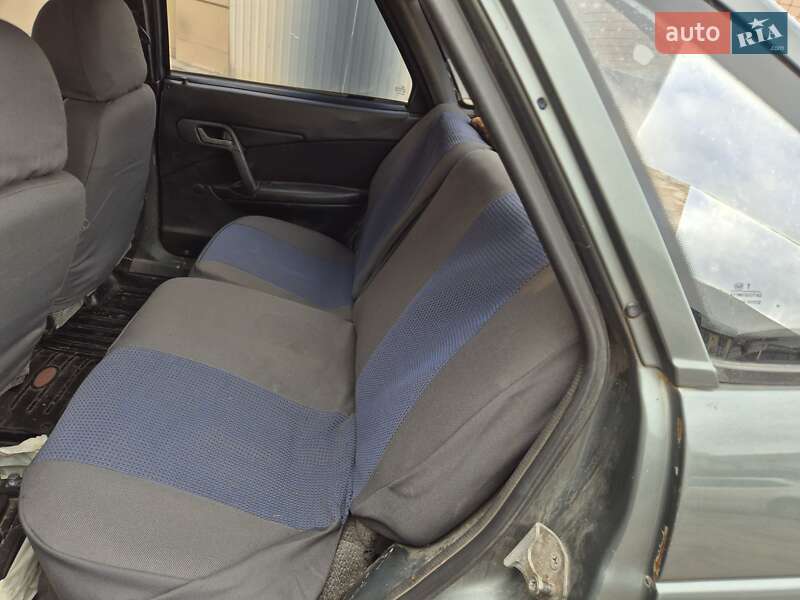 Хетчбек ВАЗ / Lada 2112 2002 в Дніпрі