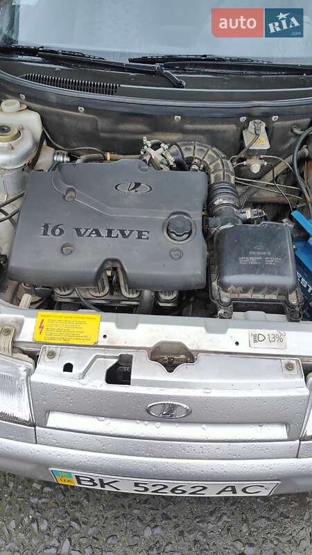 Хетчбек ВАЗ / Lada 2112 2006 в Вараші