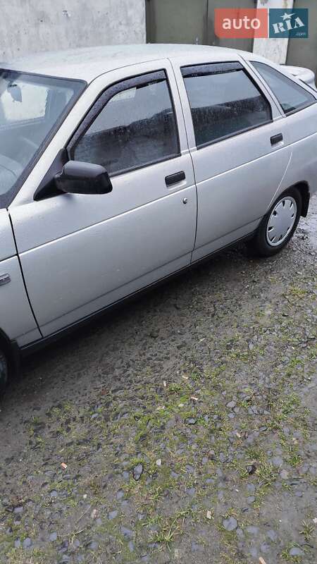 Хетчбек ВАЗ / Lada 2112 2006 в Вараші