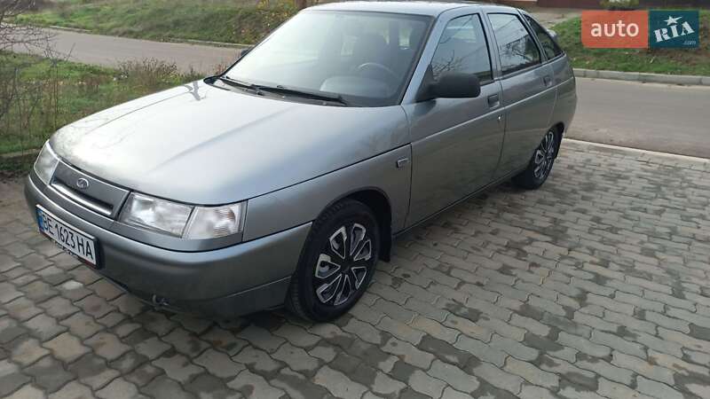 Хэтчбек ВАЗ / Lada 2112 2006 в Николаеве фото 2 Хэтчбек ВАЗ / Lada 2112 2006 в Николаеве