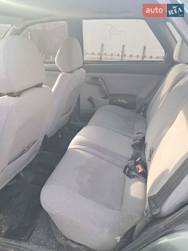 Хэтчбек ВАЗ / Lada 2112 2007 в Хмельницком