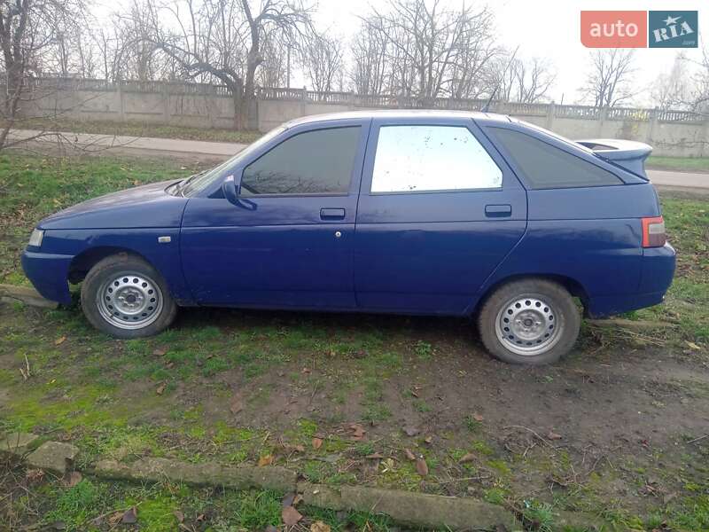 Хэтчбек ВАЗ / Lada 2112 2005 в Славянске