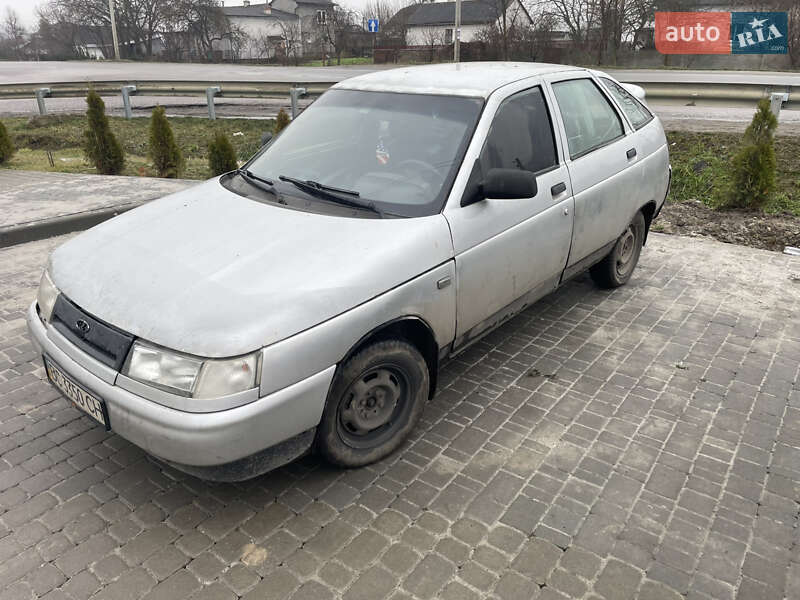 Хетчбек ВАЗ / Lada 2112 2002 в Львові фото 3 Хетчбек ВАЗ / Lada 2112 2002 в Львові