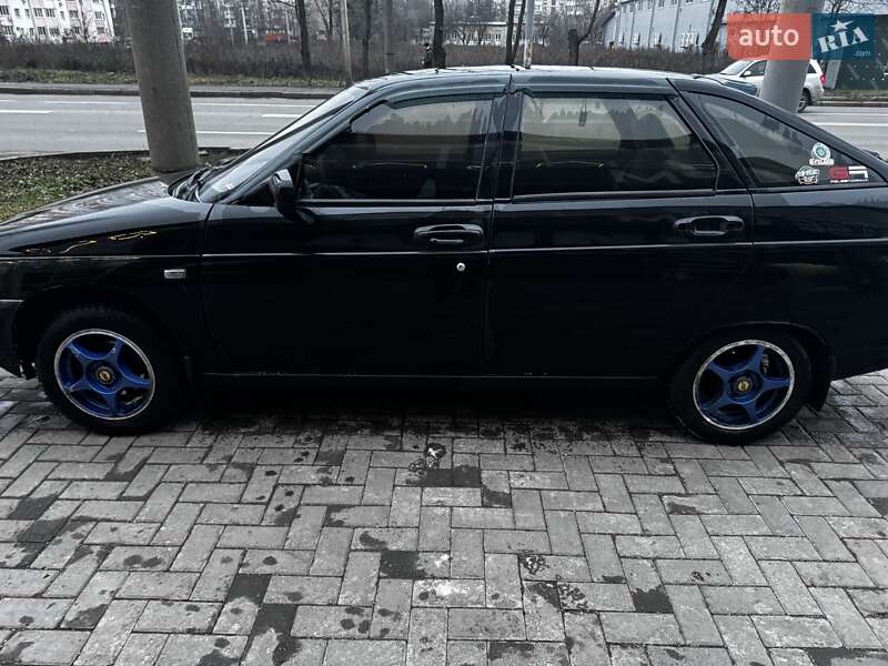 Хэтчбек ВАЗ / Lada 2112 2008 в Харькове