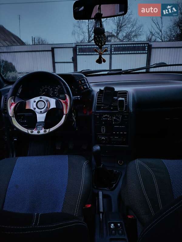 ВАЗ / Lada 2112 2006 ВАЗ / Lada 2112 2006