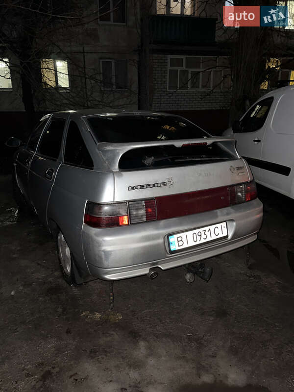 Хетчбек ВАЗ / Lada 2112 2007 в Кременчуці фото 3 Хетчбек ВАЗ / Lada 2112 2007 в Кременчуці