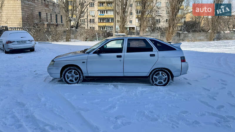 Хэтчбек ВАЗ / Lada 2112 2005 в Киеве